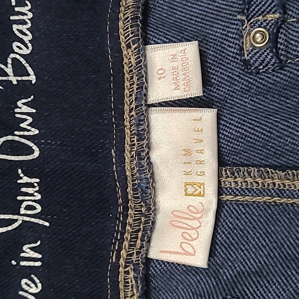 Belle By Kim Gravel Flexibelle Dark Wash Pull-on Jeans With Curved Hem Size 10 - Picture 5 of 11